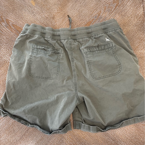 Eddie Bauer Green Shorts Sz 14 98% Cotton 2% Spandex Drawstring Button Waist 34” - Picture 4 of 6